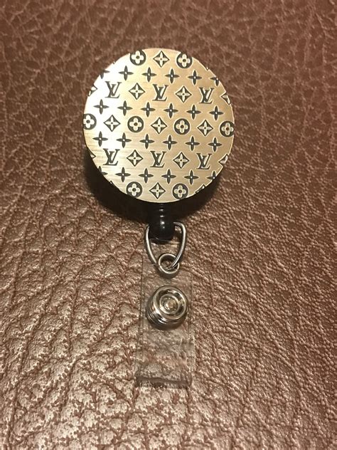 louis vuitton badge holder